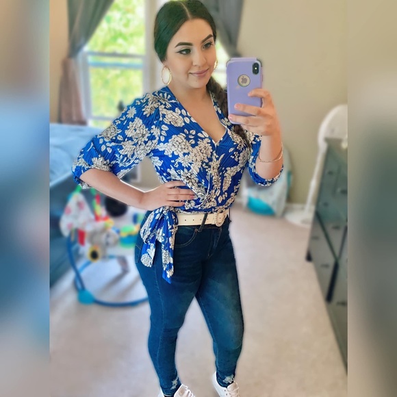 Meet your Posher, Ivana - Picture 1 of 1